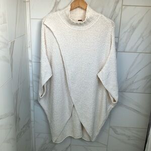 Free people off white XS/S cotton knit cowl shawl poncho sweater worn once